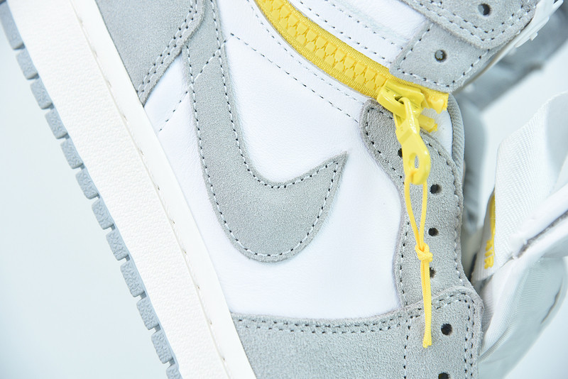 AIR JORDAN 1 HIGH SWITCH ‘LIGHT SMOKE GREY