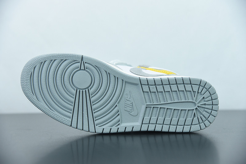 AIR JORDAN 1 HIGH SWITCH ‘LIGHT SMOKE GREY