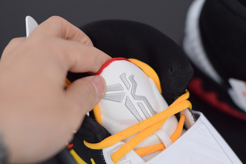 NIKE KYRIE 6 BRUCE LEE BLACK CJ1290-001