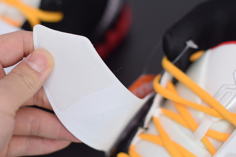 NIKE KYRIE 6 BRUCE LEE BLACK CJ1290-001