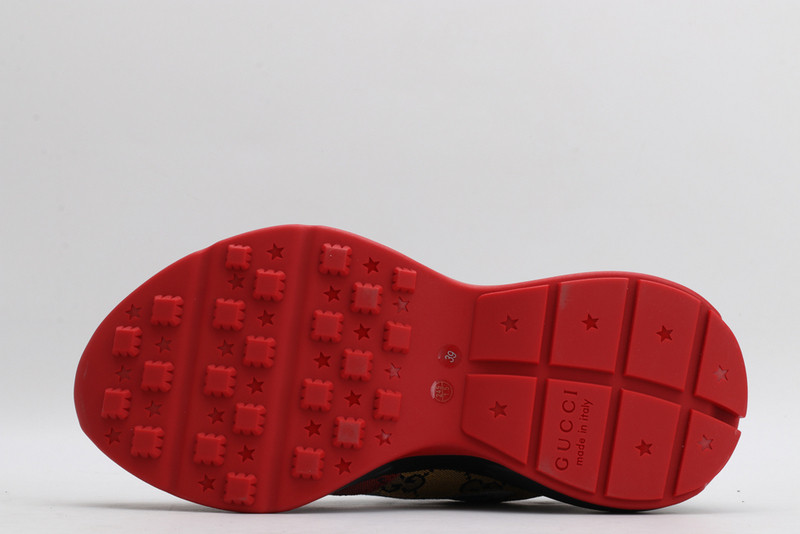 G*u*i rhyton sneaker