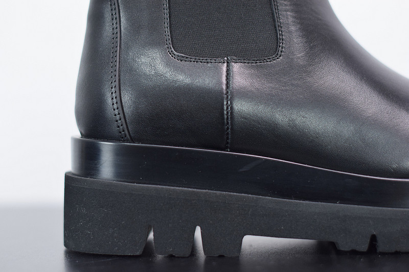 BOTTEGA VENETA SNEAKER