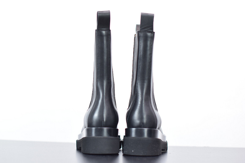 BOTTEGA VENETA SNEAKER