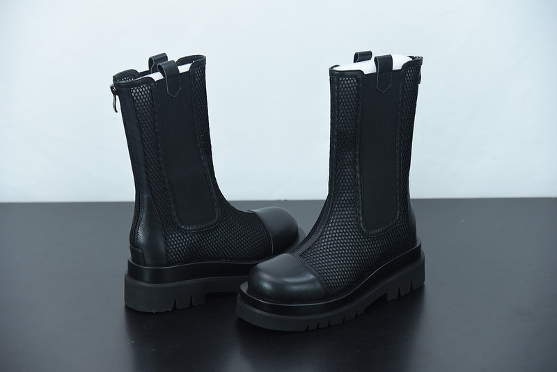 BOTTEGA VENETA SNEAKER