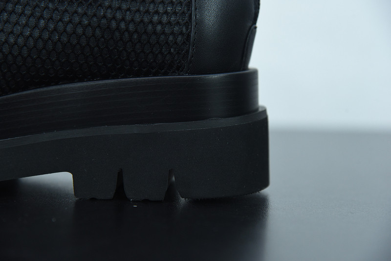 BOTTEGA VENETA SNEAKER