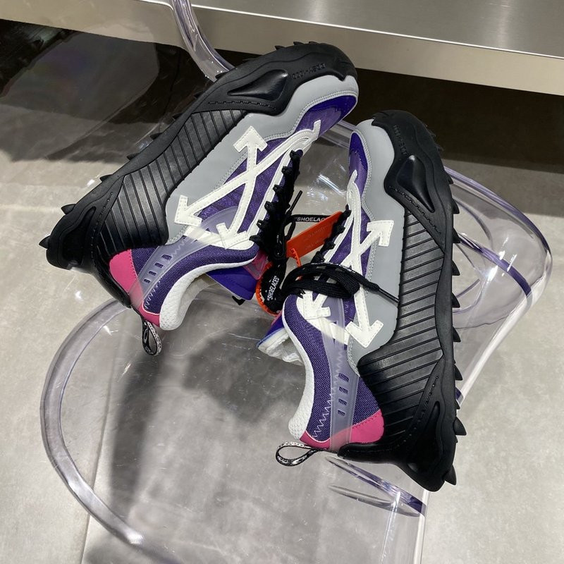 OF C/O ODSY-1000 SNEAKER