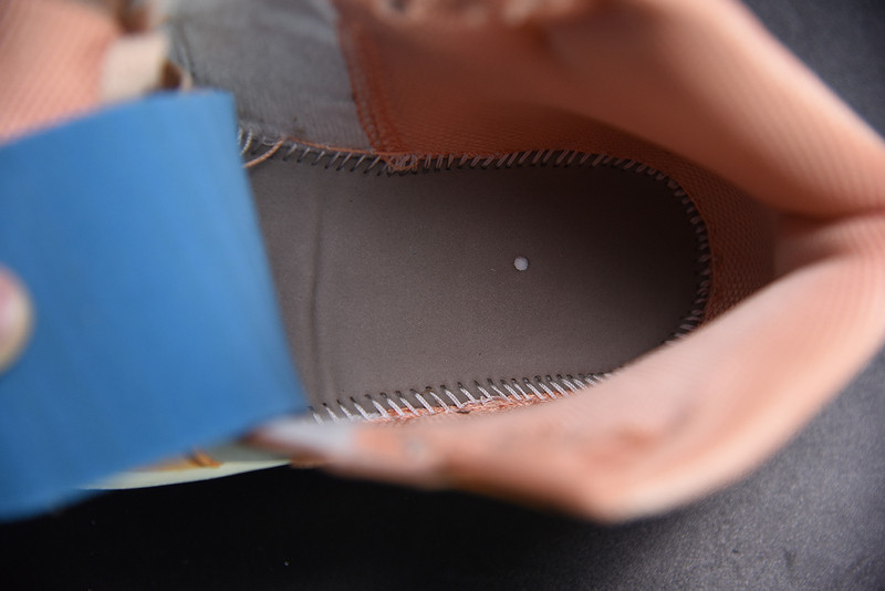 AIR JORDAN 1 MID APRICOT ORANGE DH4270-800