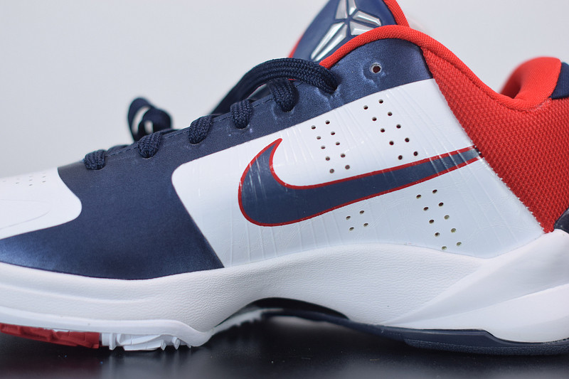 NIKE ZOOM KOBE 5 USA WHITE OBSIDIAN SPORT RED 386430-103