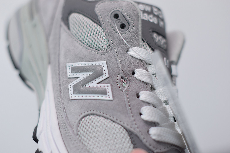 NEW BALANCE MR993GL