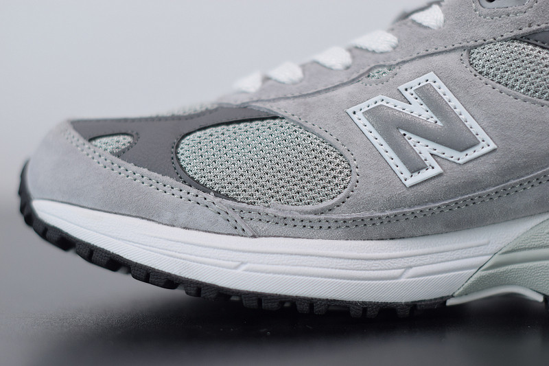 NEW BALANCE MR993GL