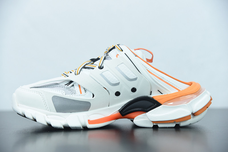 BC TRACK SNEAKER