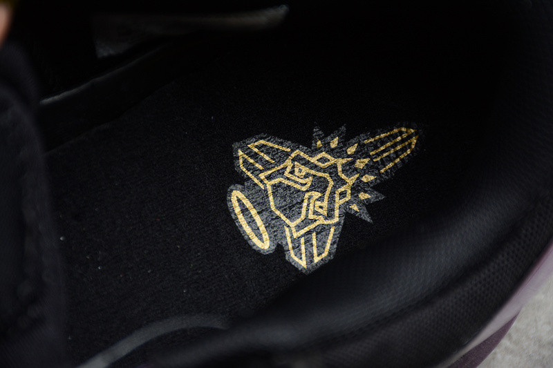 NIKE ZOOM KOBE VII BLACK PURPLE-GOLD 511371-005