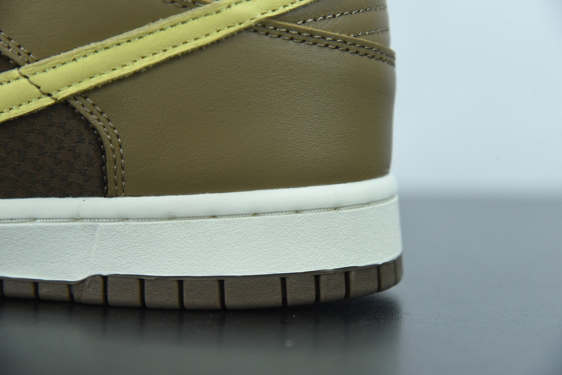 UNDEFEATED X NIKE DUNK LOW SP