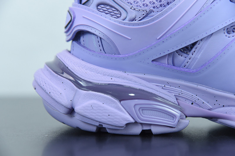 BC TRACK SNEAKER