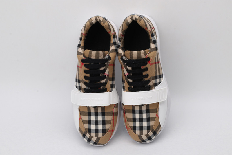 Burberry Sneaker