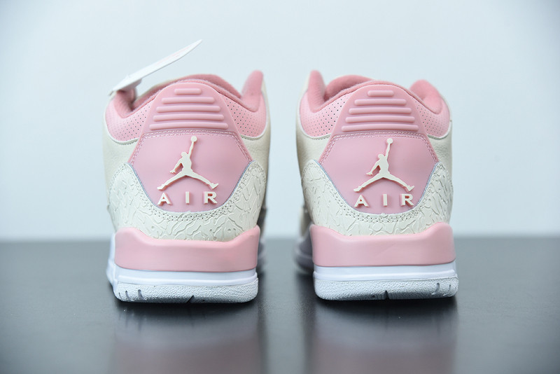 WMNS AIR JORDAN 3 RETRO