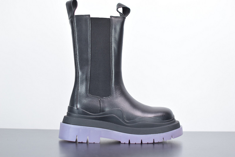 BOTTEGA VENETA SNEAKER