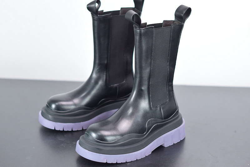 BOTTEGA VENETA SNEAKER