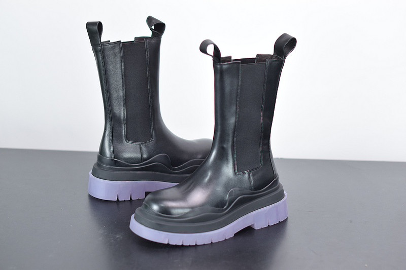 BOTTEGA VENETA SNEAKER