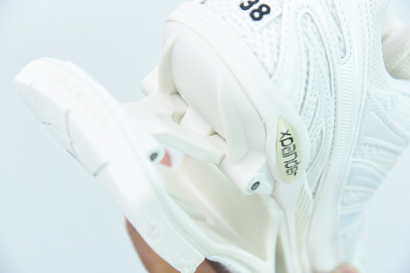 BC X-PANDER 6.0 TRAINER 653870 W2RA2 9000