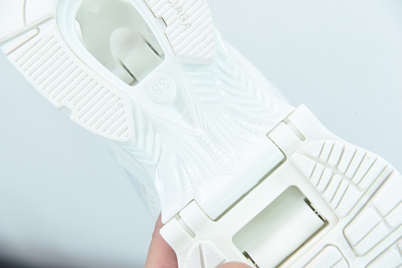 BC X-PANDER 6.0 TRAINER 653870 W2RA2 9000