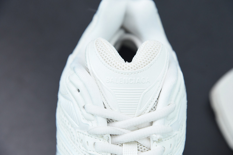 BC X-PANDER 6.0 TRAINER 653870 W2RA2 9000