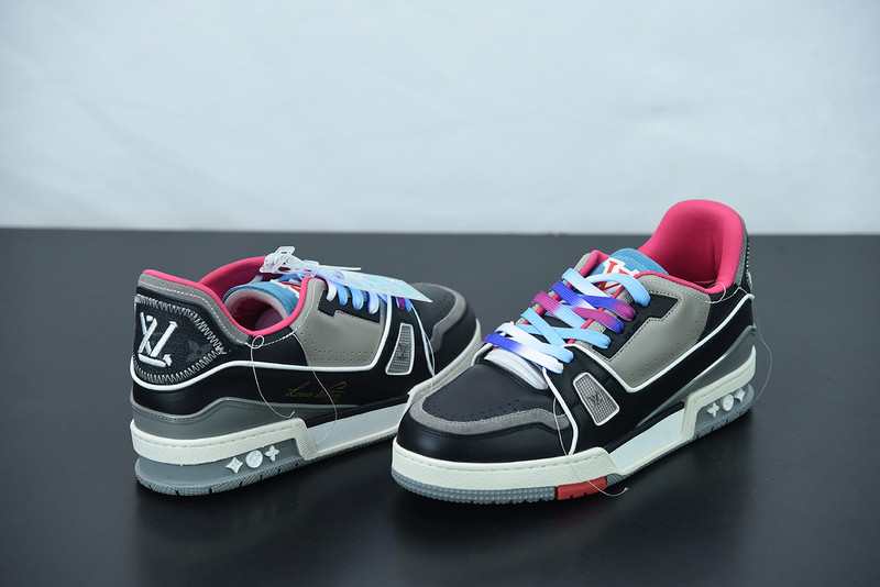 LVT SNEAKERS
