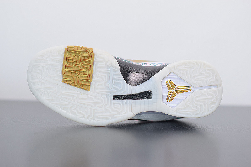 NIKE KOBE 5 PROTRO BIG STAGEPARADE CT8014-100