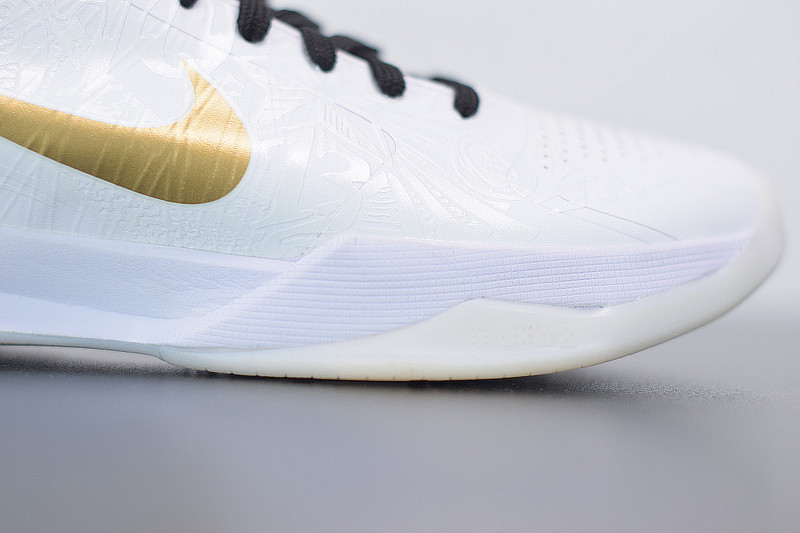 NIKE KOBE 5 PROTRO BIG STAGEPARADE CT8014-100