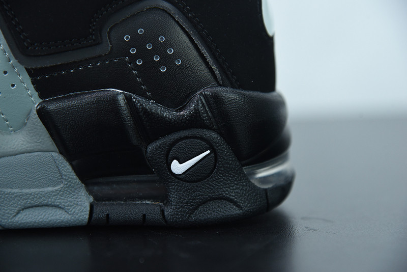 NIKE AIR MORE UPTEMPO