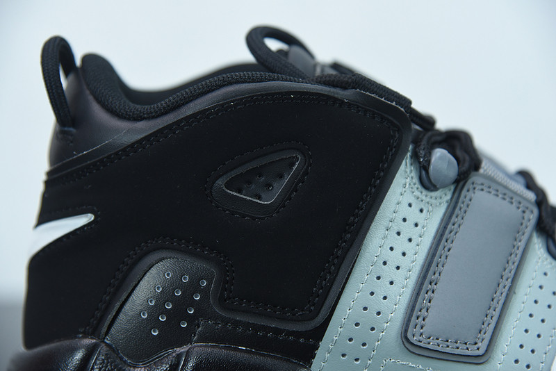 NIKE AIR MORE UPTEMPO