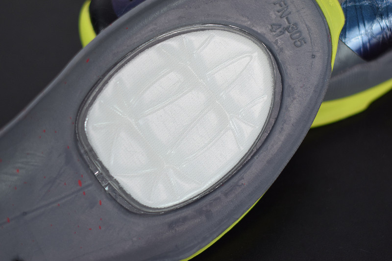 NIKE KOBE 5 PROTRO 2K GAMER EXCLUSIVE CD4991-001