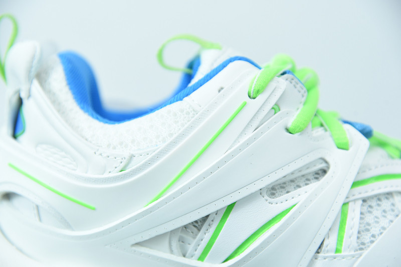 BC TRACK SNEAKER