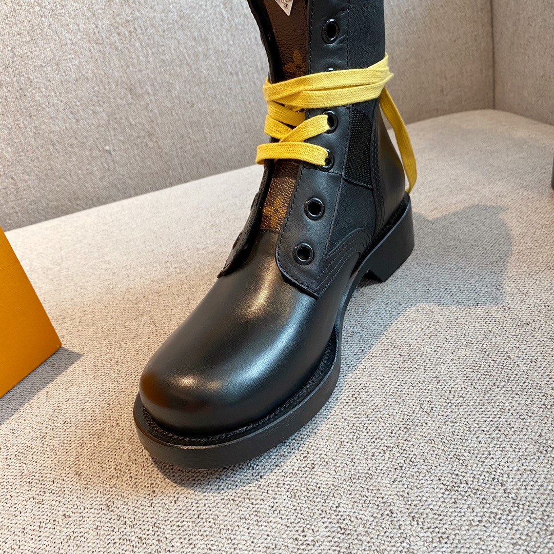 LVT BOOTS