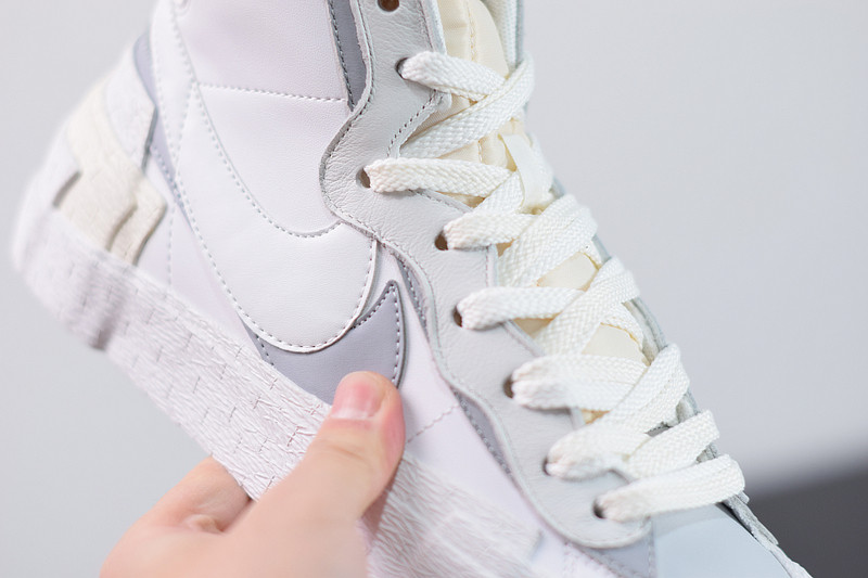 SACAI X NIKE SB BLAZER MID