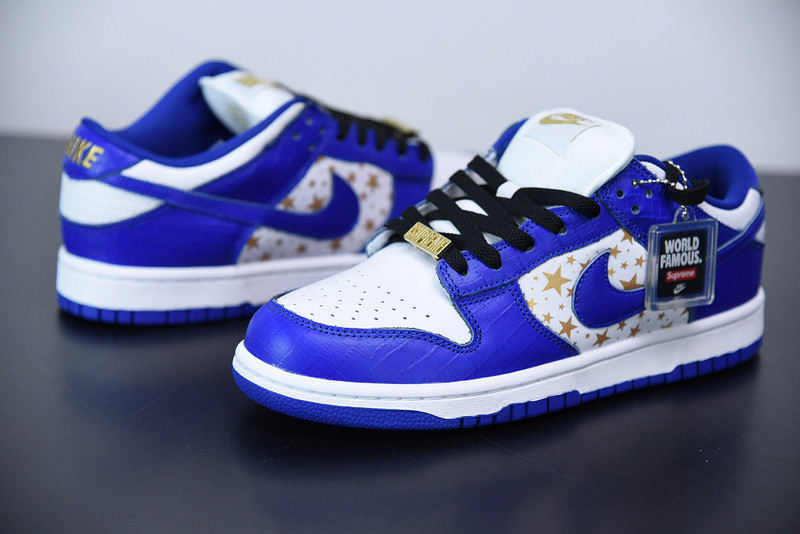 Supreme X NIKE SB DUNK LOW WHITE/METALLIC GOLD-HYPER BLUE DH3228-100