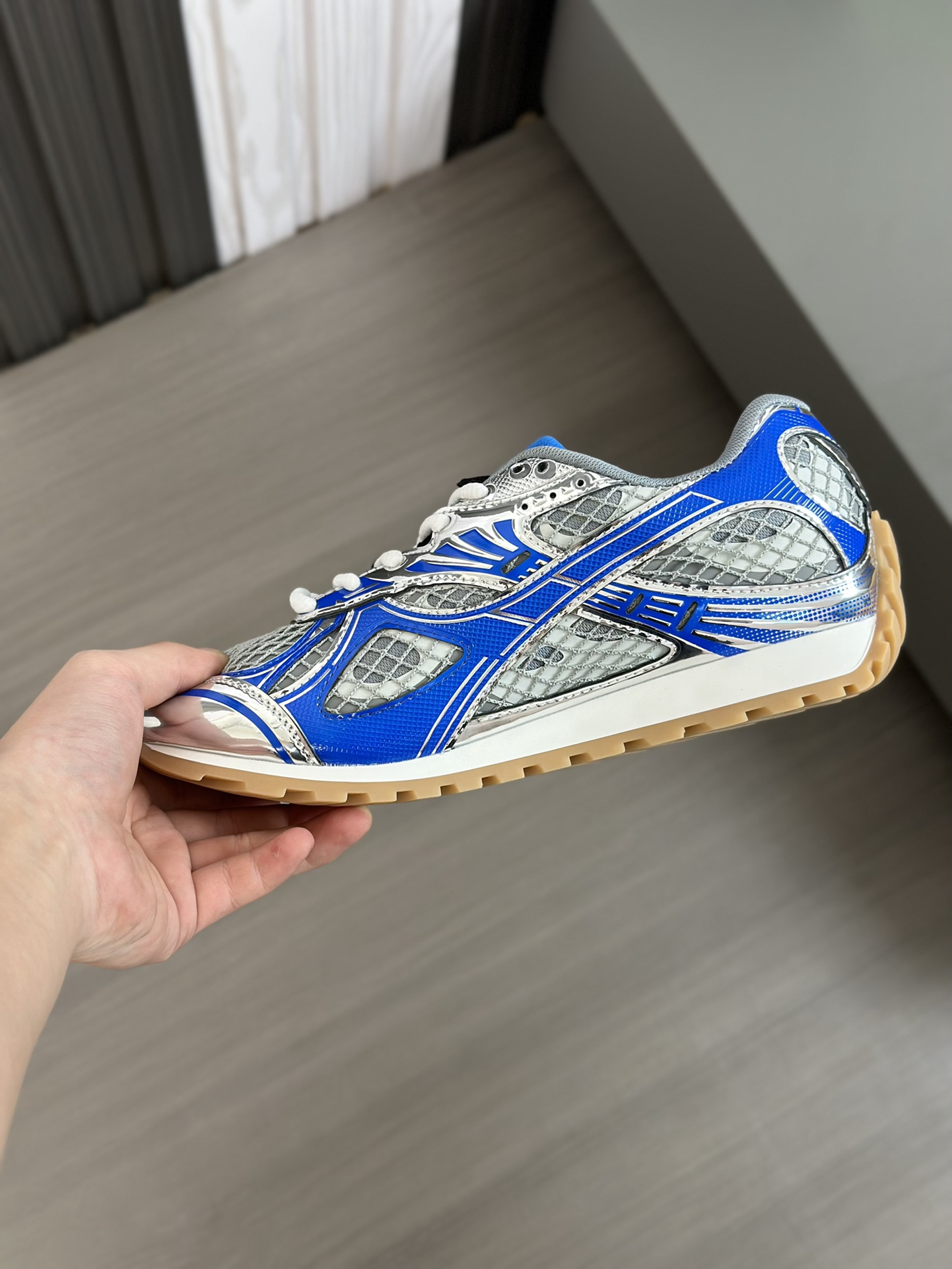 bo*te*ga Ve*ne*ta orbit sneaker