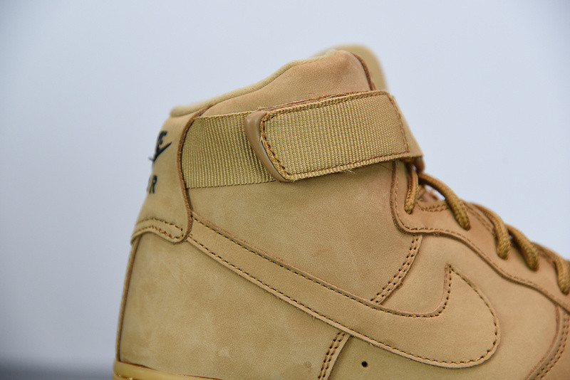 NIKE AIR FORCE 1 HIGH