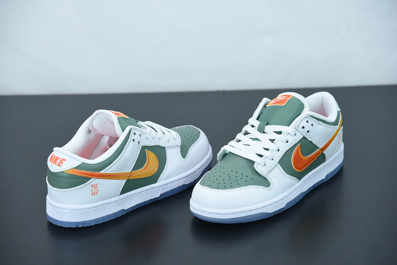 NIKE SB DUNK LOW “NY VS NY” DN2489-300