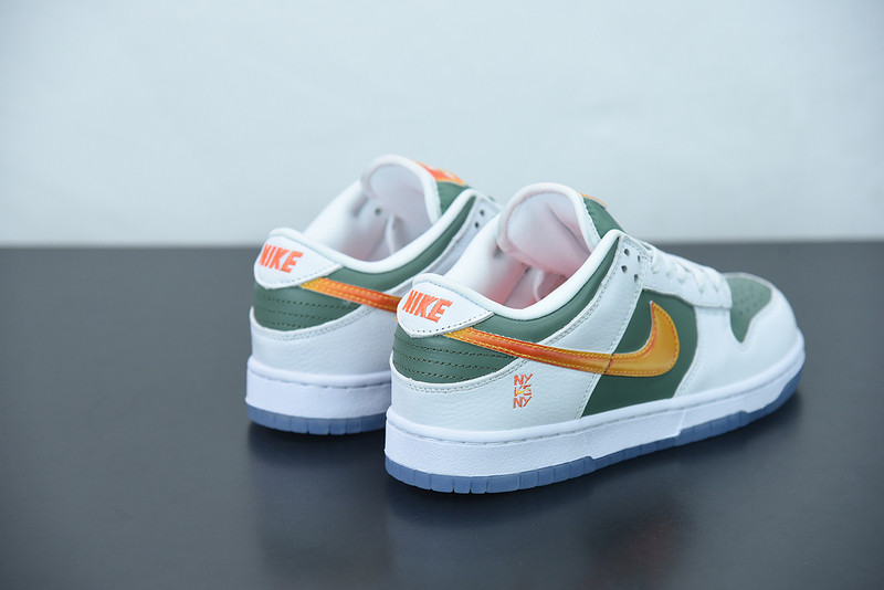 NIKE SB DUNK LOW “NY VS NY” DN2489-300
