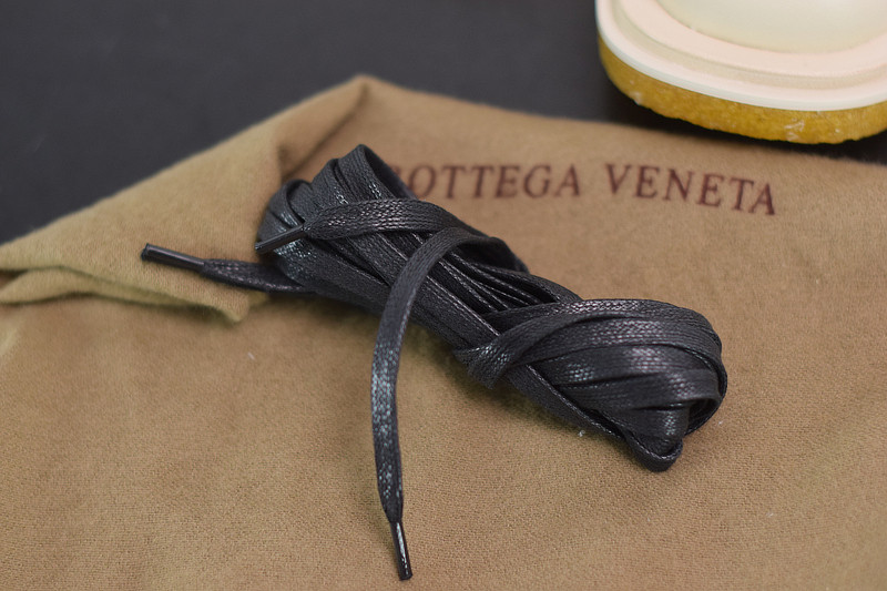 BOTTEGA VENETA SNEAKER