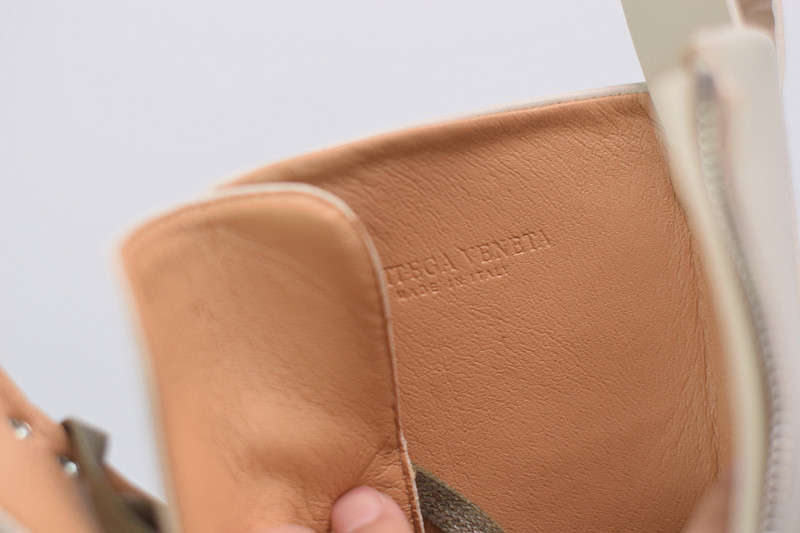 BOTTEGA VENETA SNEAKER