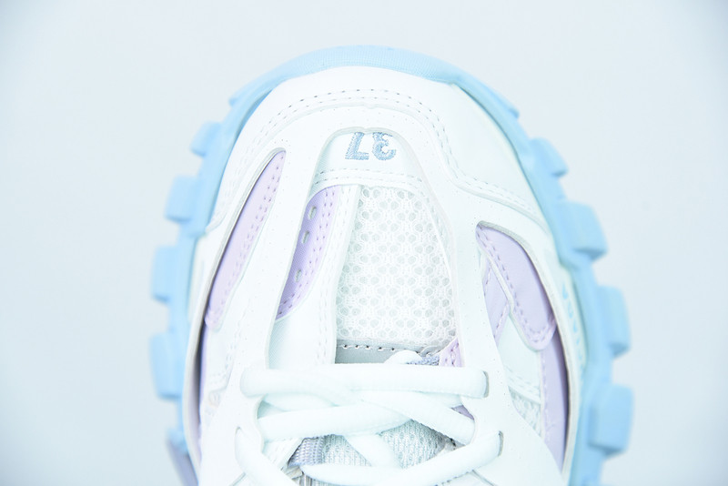 BC TRACK SNEAKER