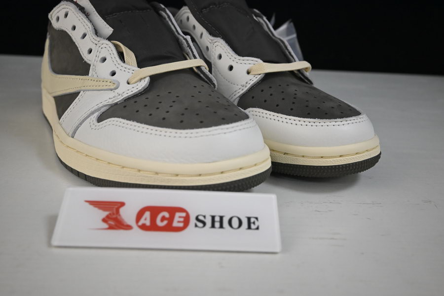 TRAVIS SCOTT X AIR JORDAN 1 LOW OG “REVERSE MOCHA” DM7866-162