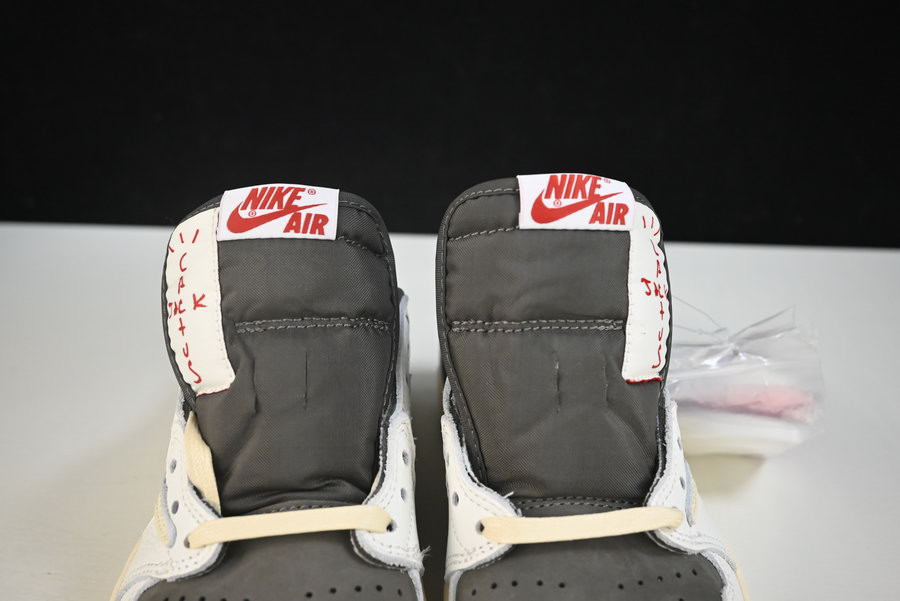 TRAVIS SCOTT X AIR JORDAN 1 LOW OG “REVERSE MOCHA” DM7866-162