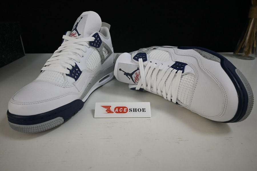 Air Jordan 4 “Midnight Navy” DH6927-140