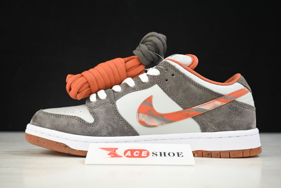 Crushed D.C. x Nike SB Dunk Low DH7782-001