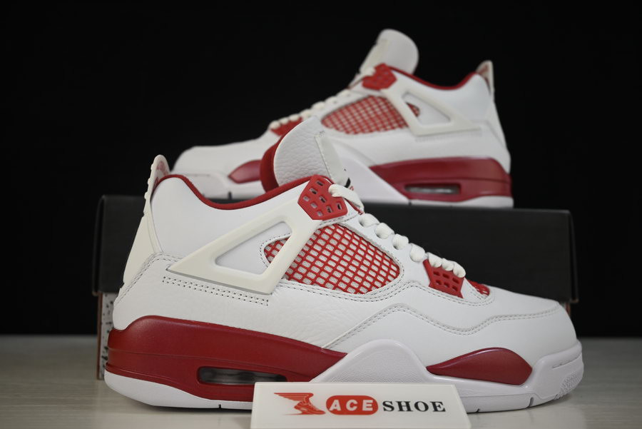 AIR JORDAN 4 RETRO 