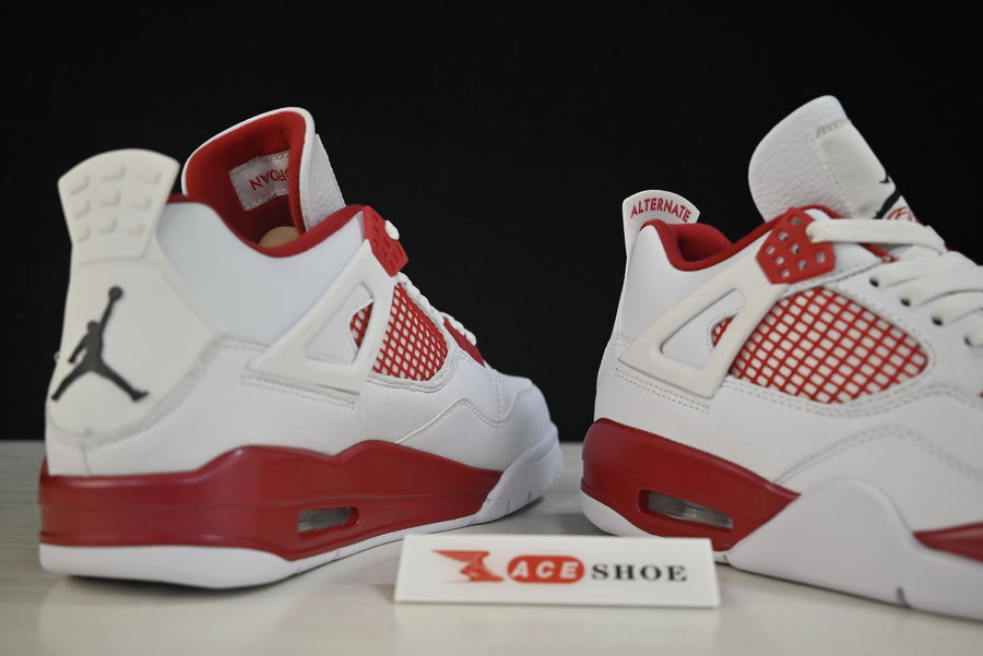 AIR JORDAN 4 RETRO 