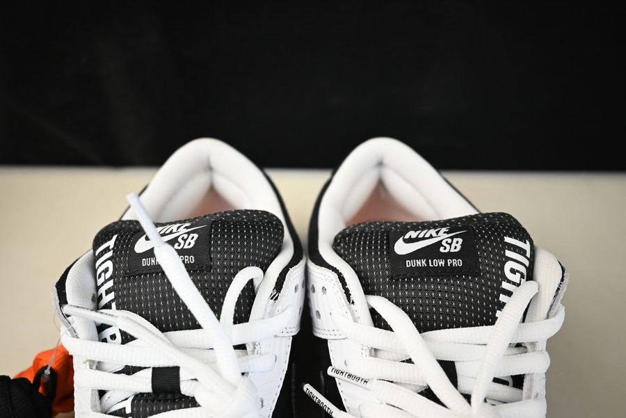 TIGHTBOOTH Nike SB Dunk Low FD2629-100 FD2629-100